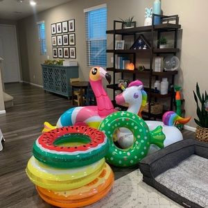 Meet your Posher, Julia